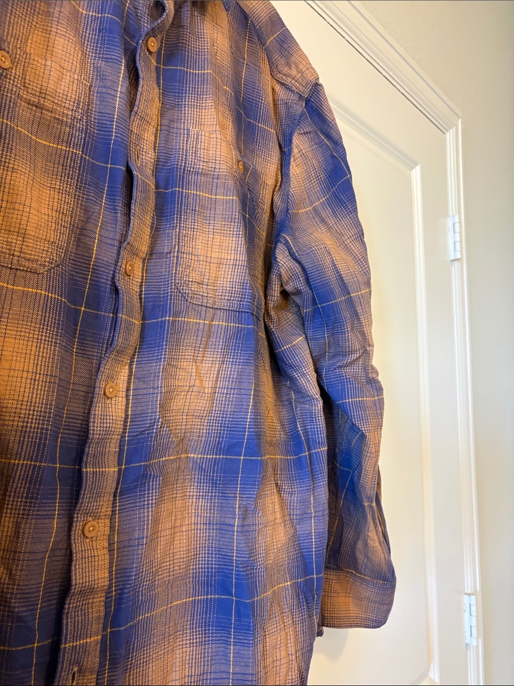 The North Face Men's Plaid Button-Down Shirt in Blue and Brown - Picture 2 of 5